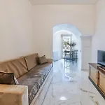 Amato & Bed & Breakfast 3*